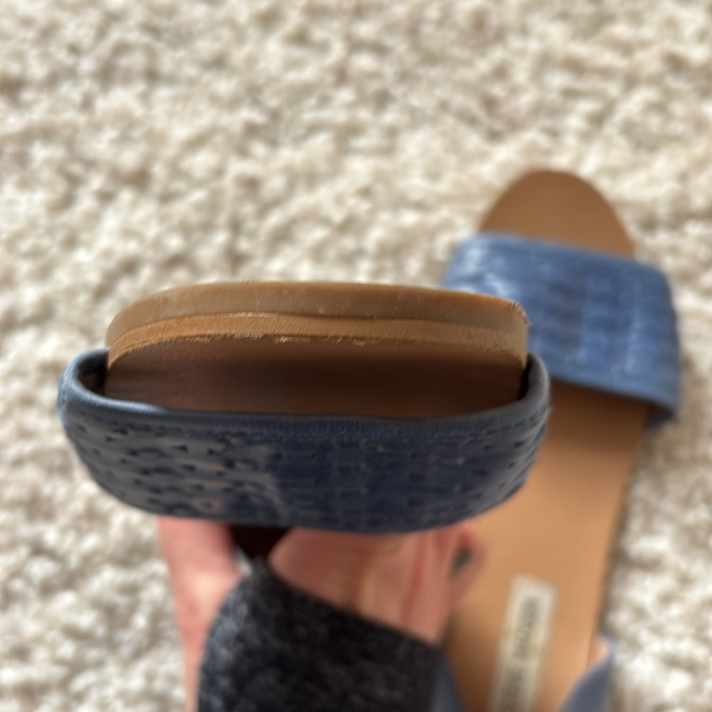 Steve Madden Flats - Picture 3 of 12